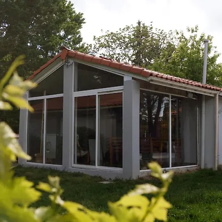 Les Agapanthes Du Frontonnais 住宿加早餐酒店 Bouloc (Haute-Garonne)