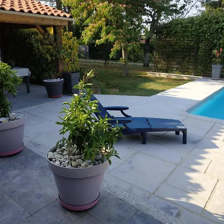 住宿加早餐酒店 Les Agapanthes Du Frontonnais 3*