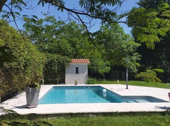 Les Agapanthes Du Frontonnais Bouloc (Haute-Garonne)