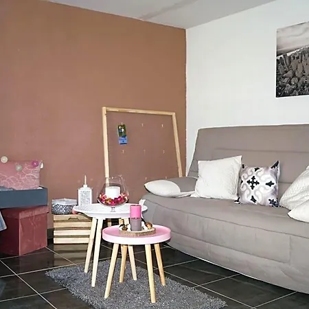 Oda ve Kahvaltı Les Agapanthes Du Frontonnais 3*