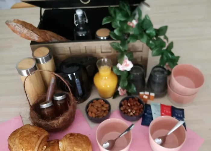 Les Agapanthes Du Frontonnais 3* Bouloc (Haute-Garonne)