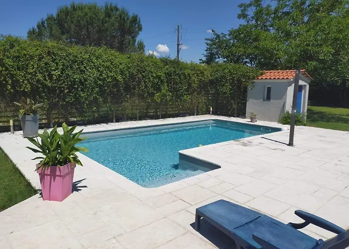 Bed and breakfast Les Agapanthes Du Frontonnais Bouloc (Haute-Garonne)